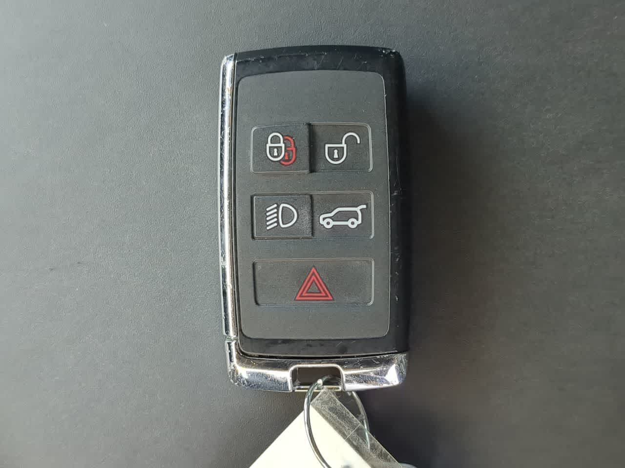 Thumbnail: 2025 Land Rover Defender - 37