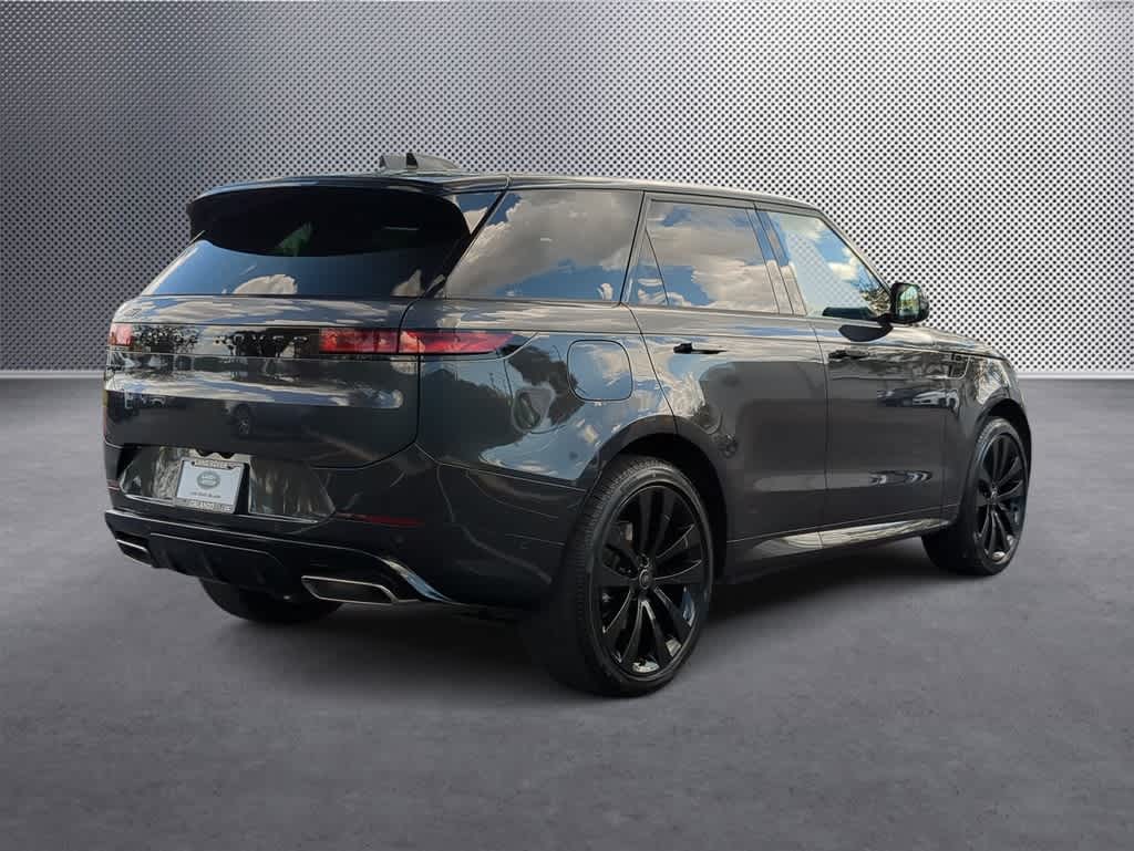 Thumbnail: 2025 Land Rover Range Rover Sport - 8