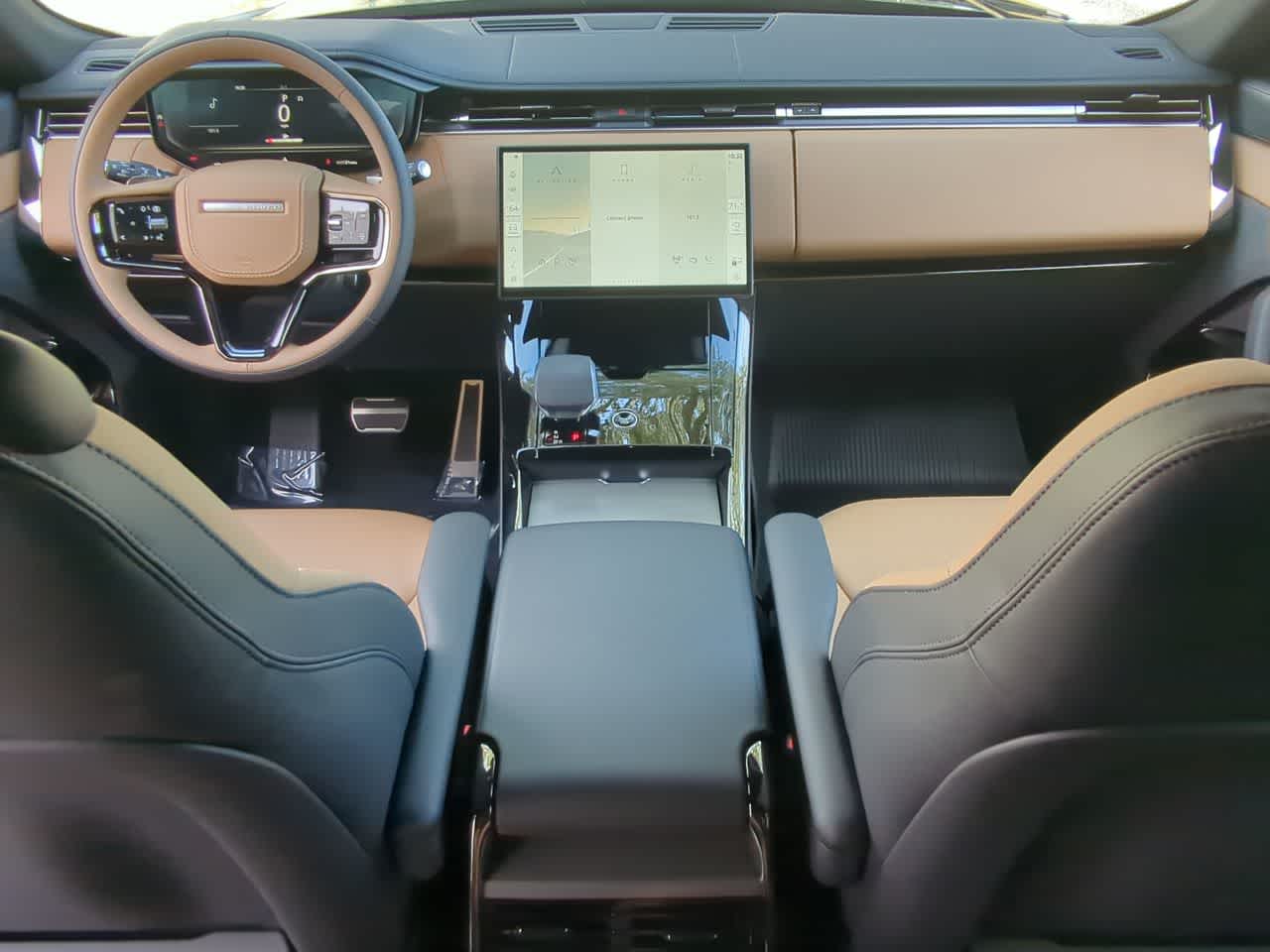 Thumbnail: 2025 Land Rover Range Rover Sport - 14