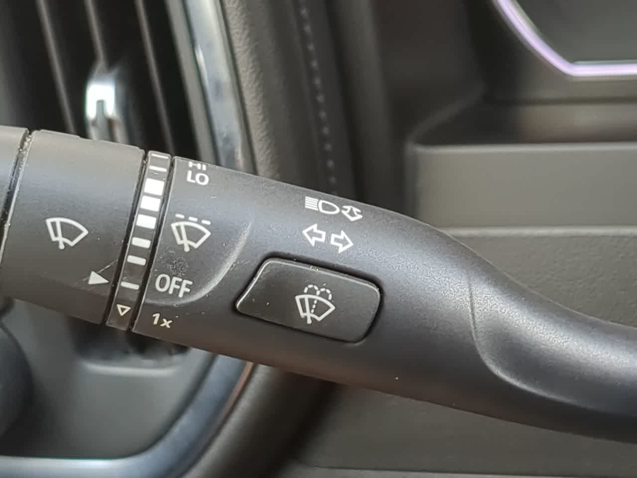 Thumbnail: 2021 Chevrolet Silverado 1500 - 27