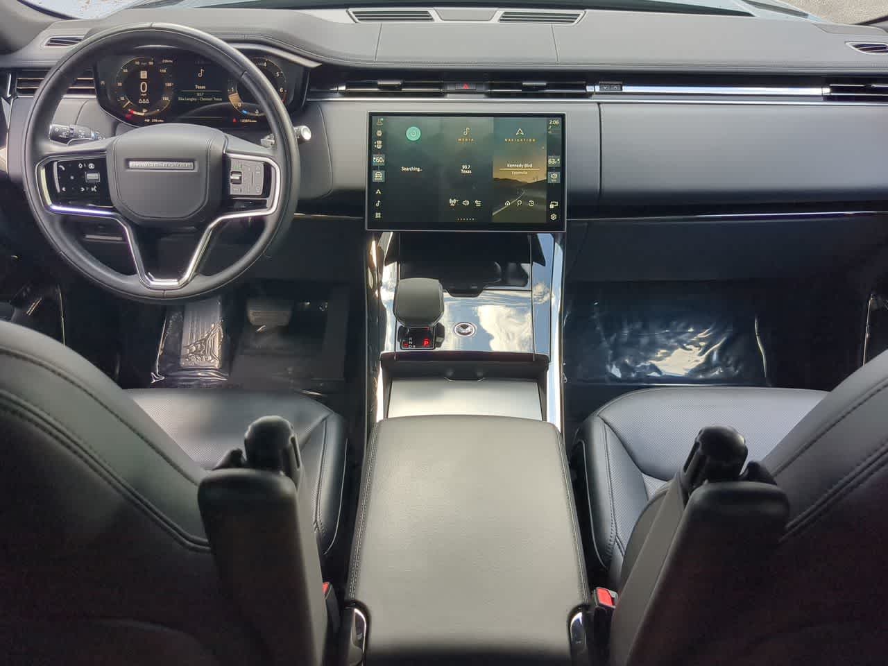 Thumbnail: 2025 Land Rover Range Rover Sport - 16