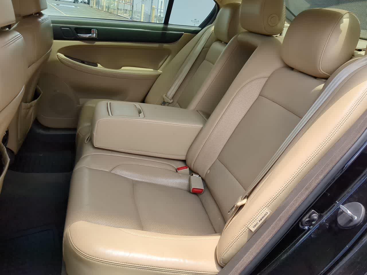 Thumbnail: 2010 Hyundai Genesis - 19