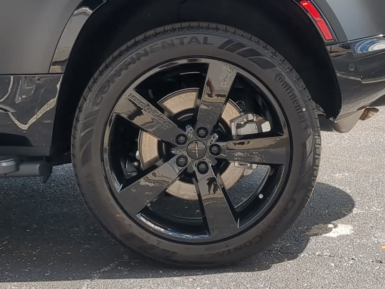 Thumbnail: 2026 Land Rover Defender - 14