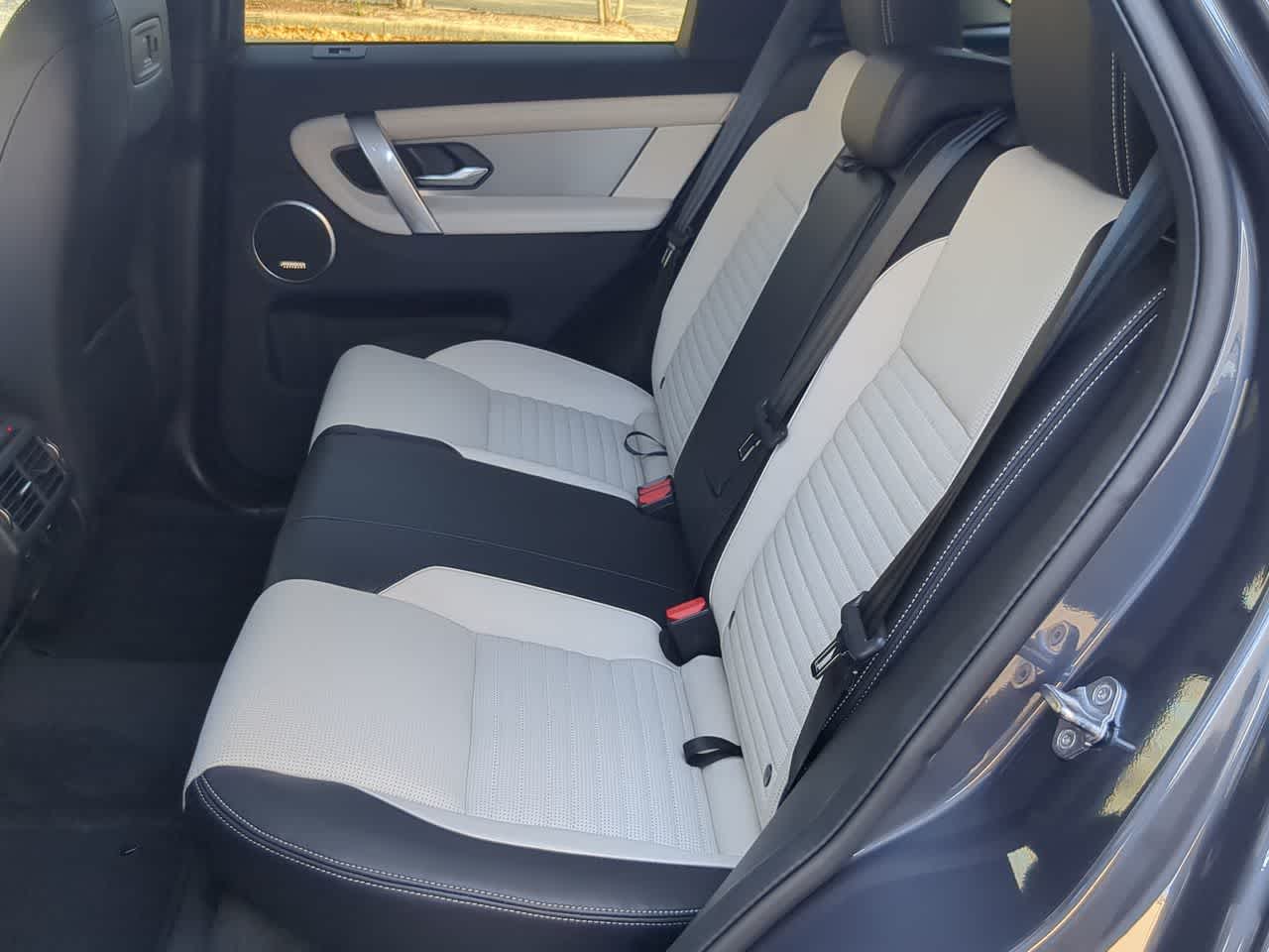 Thumbnail: 2026 Land Rover Discovery Sport - 20