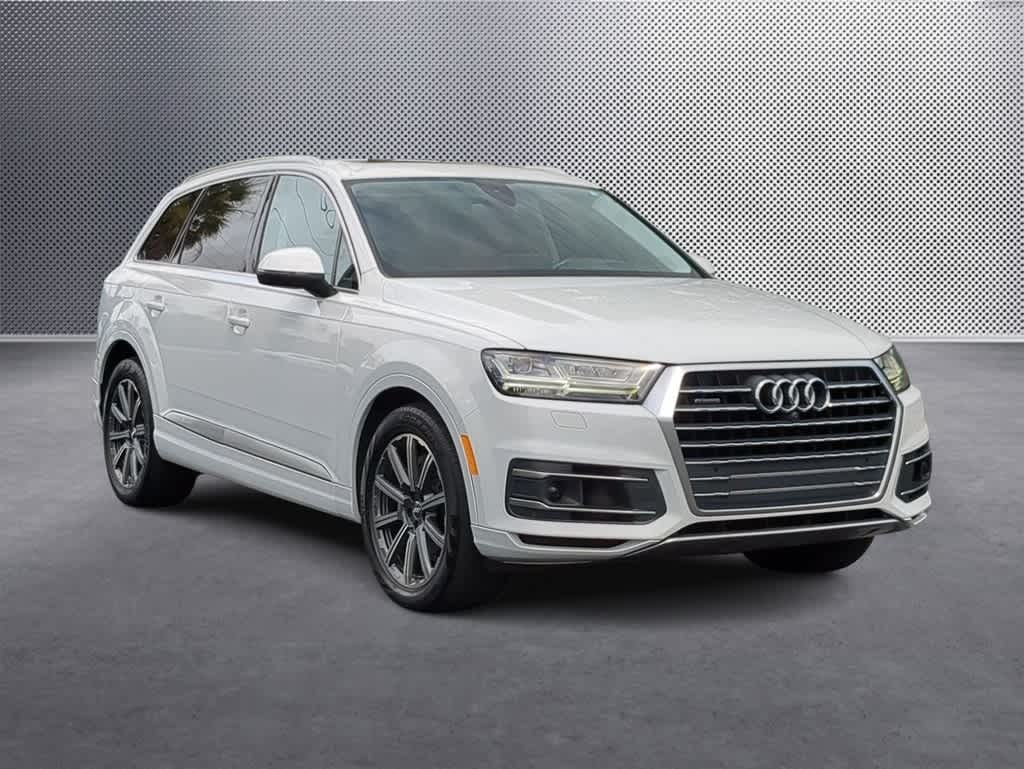 Used 2017 Audi Q7 Prestige with VIN WA1VAAF78HD020136 for sale in Orlando, FL