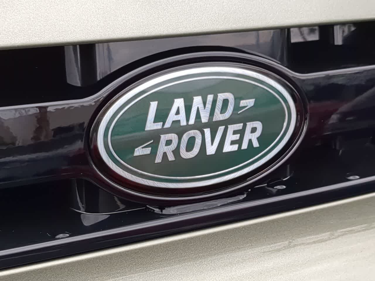 Thumbnail: 2025 Land Rover Defender - 12