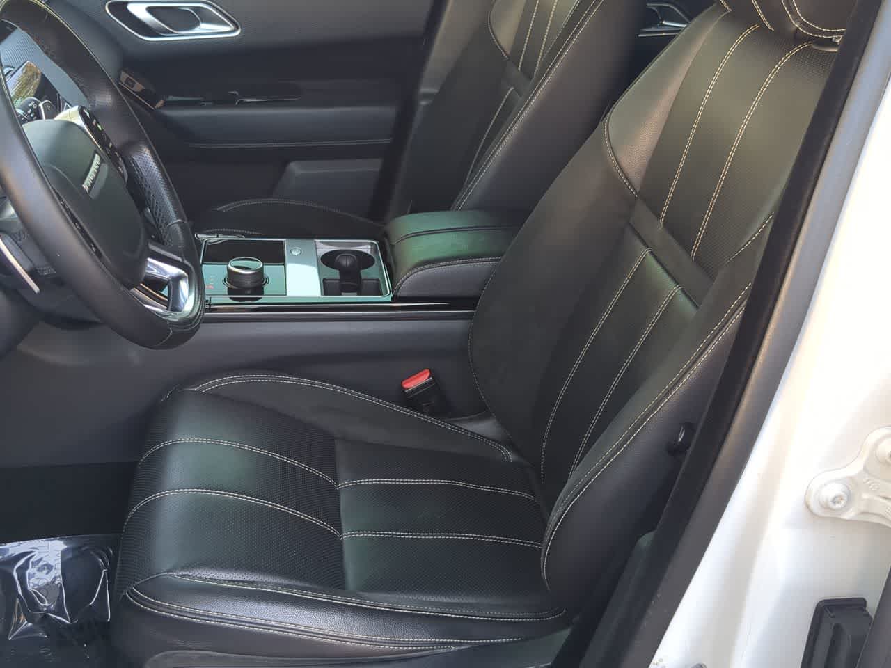 Thumbnail: 2020 Land Rover Range Rover Velar - 17