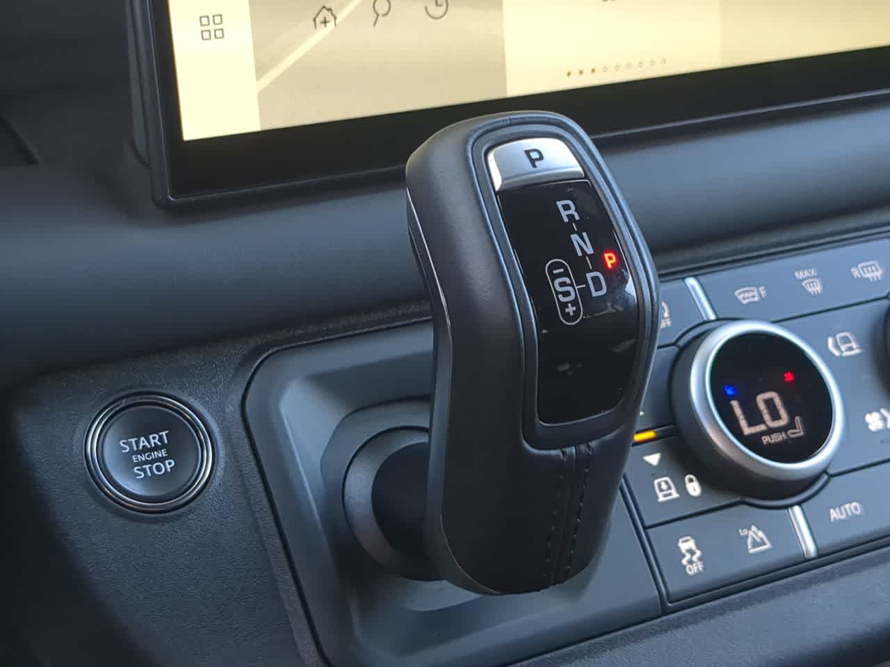 Thumbnail: 2024 Land Rover Defender - 35