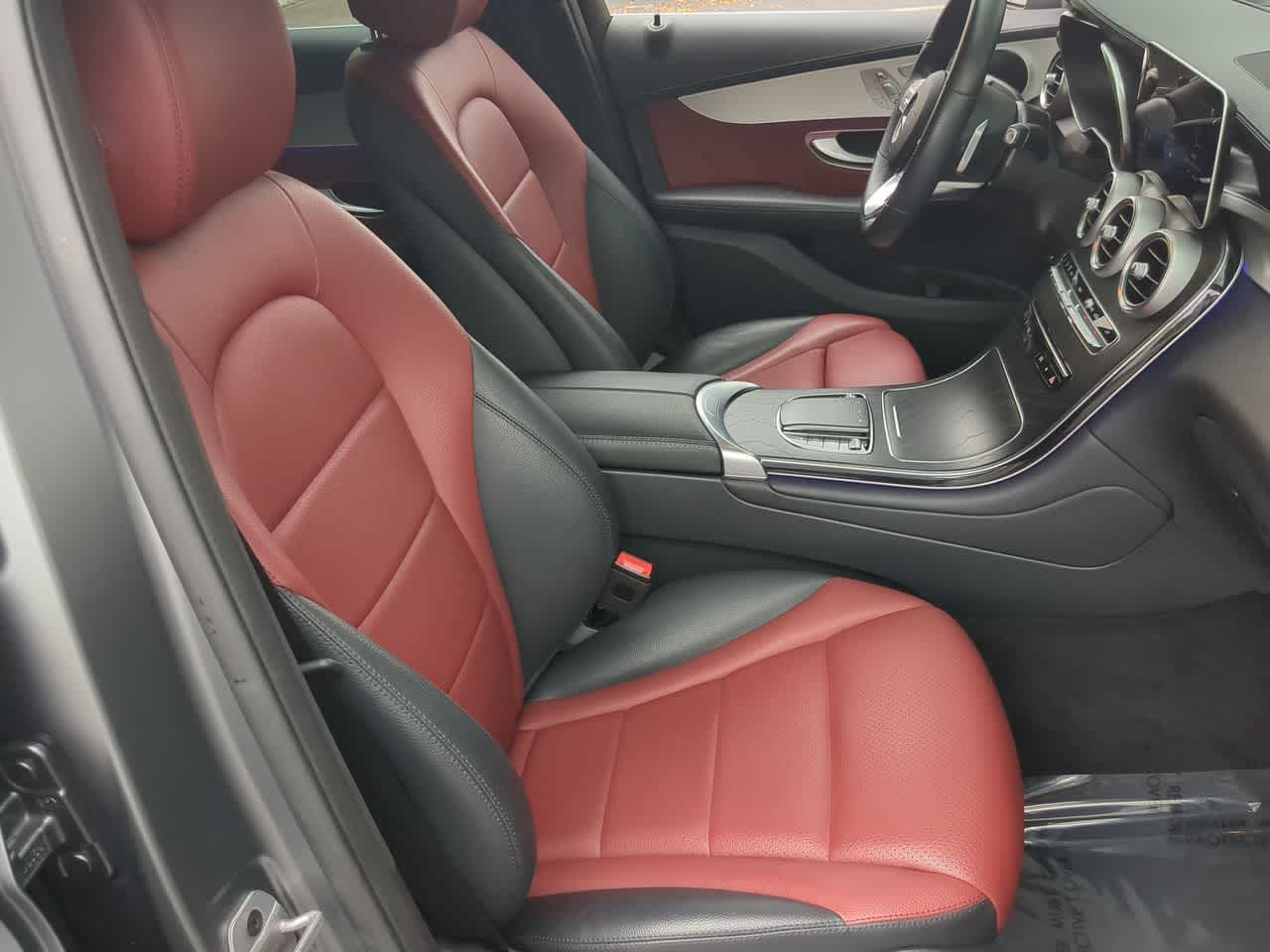 Thumbnail: 2022 Mercedes-Benz GLC - 23