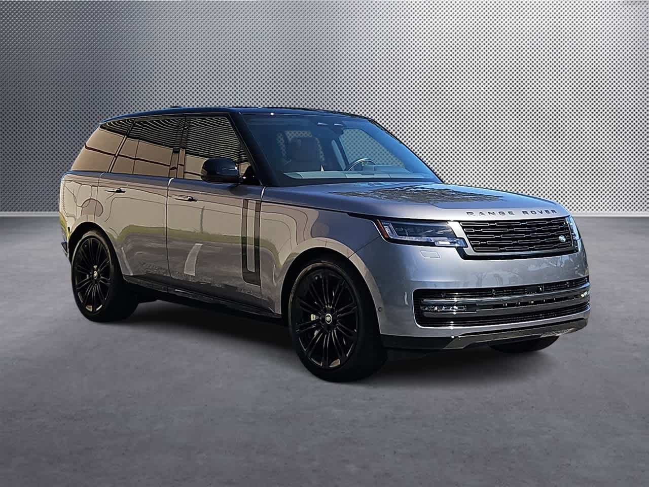 Thumbnail: 2025 Land Rover Range Rover - 2
