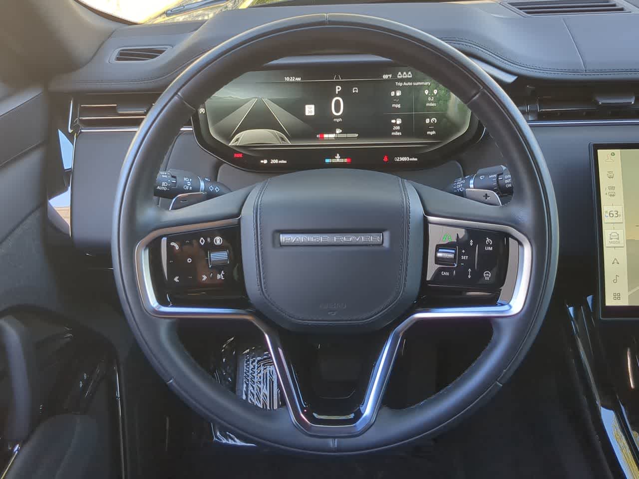 Thumbnail: 2025 Land Rover Range Rover Sport - 23