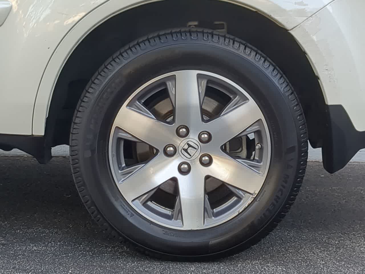 Thumbnail: 2015 Honda Pilot - 14