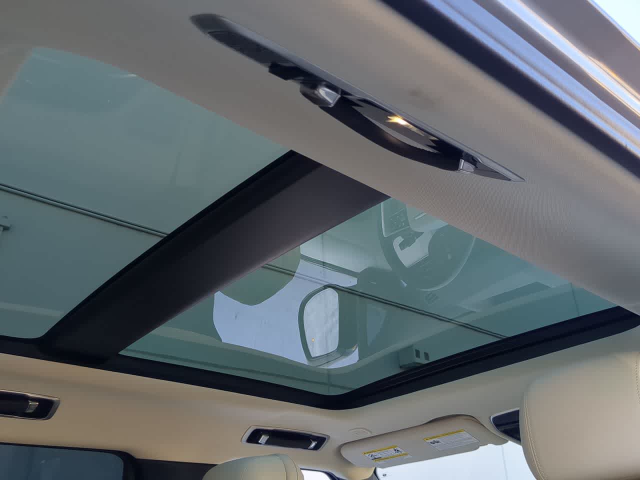 Thumbnail: 2024 Land Rover Range Rover - 22