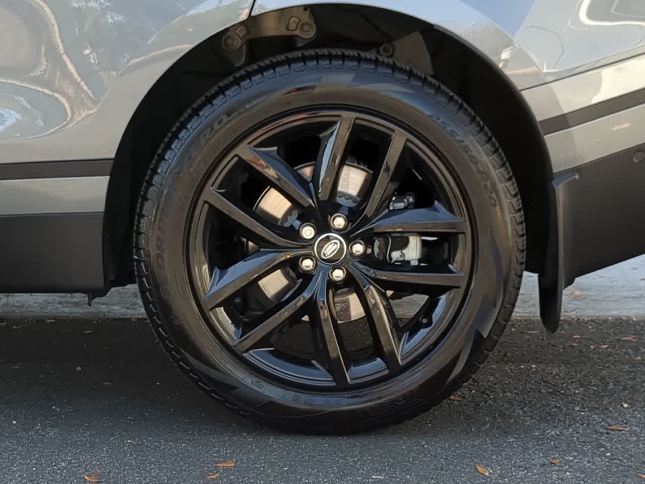 Thumbnail: 2026 Land Rover Range Rover Velar - 13