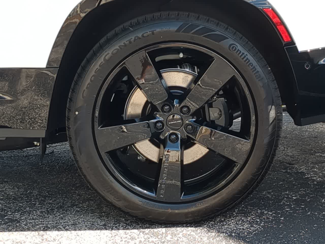 Thumbnail: 2026 Land Rover Defender - 14