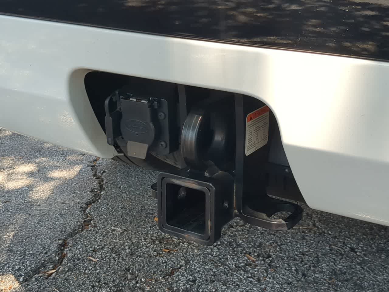 Thumbnail: 2025 Land Rover Discovery - 36