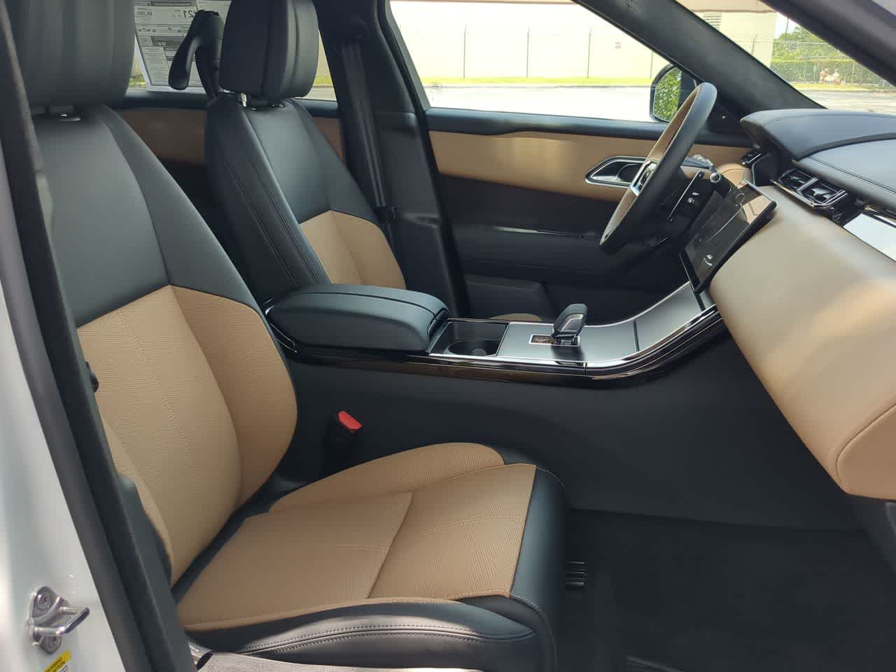 Thumbnail: 2026 Land Rover Range Rover Velar - 24