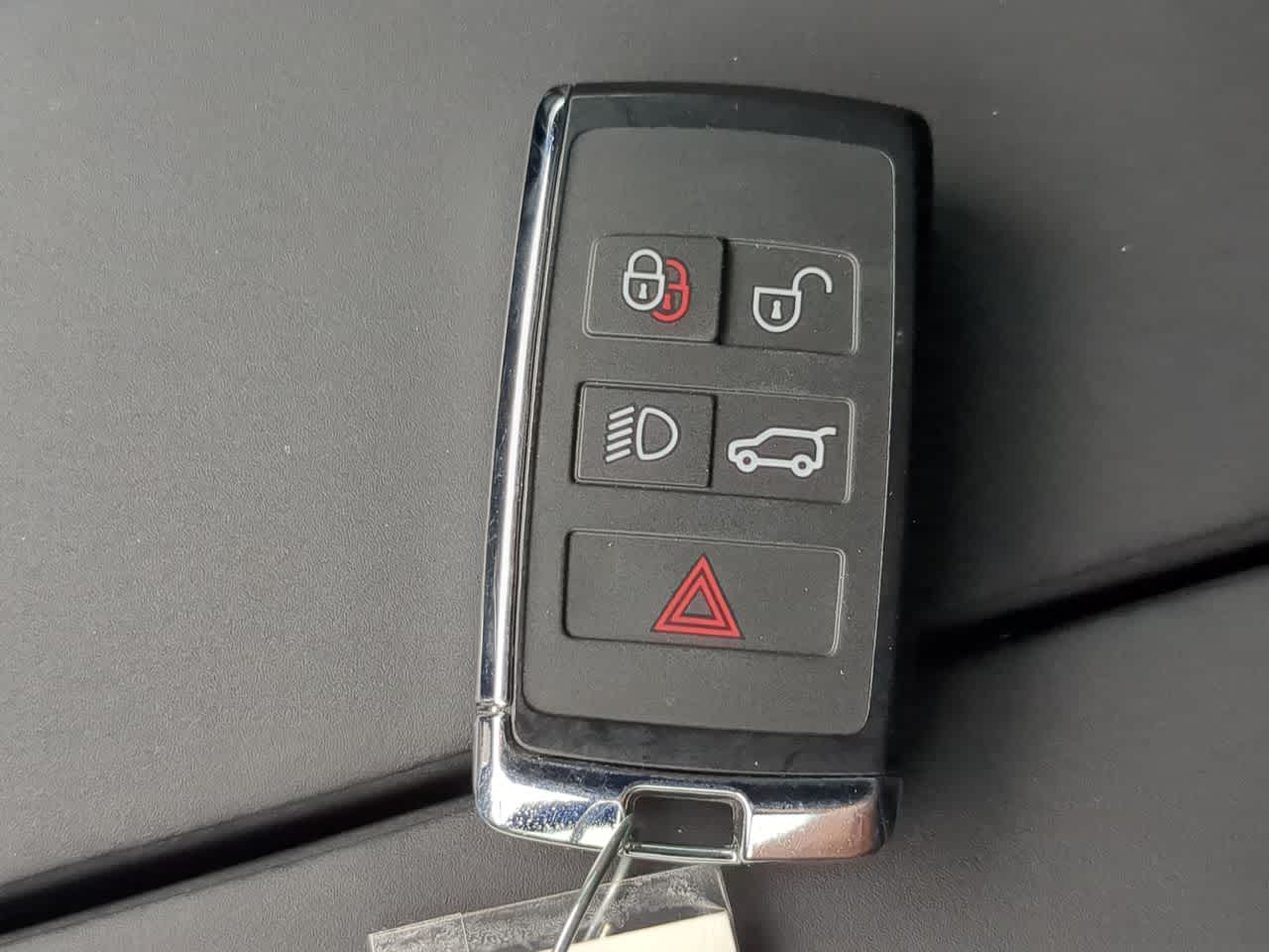 Thumbnail: 2024 Land Rover Range Rover Velar - 37