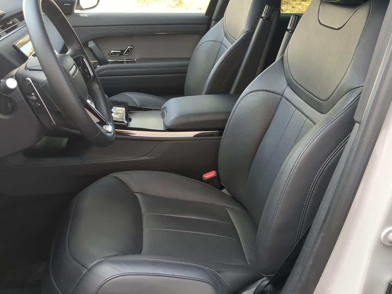 Thumbnail: 2025 Land Rover Range Rover Sport - 16