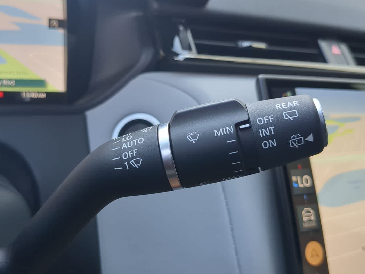 Thumbnail: 2026 Land Rover Range Rover Velar - 27