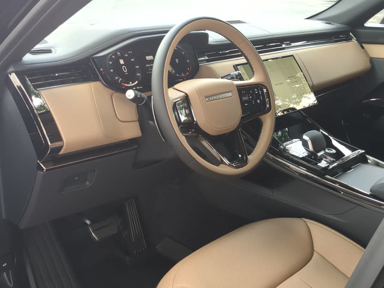 Thumbnail: 2026 Land Rover Range Rover Sport - 10
