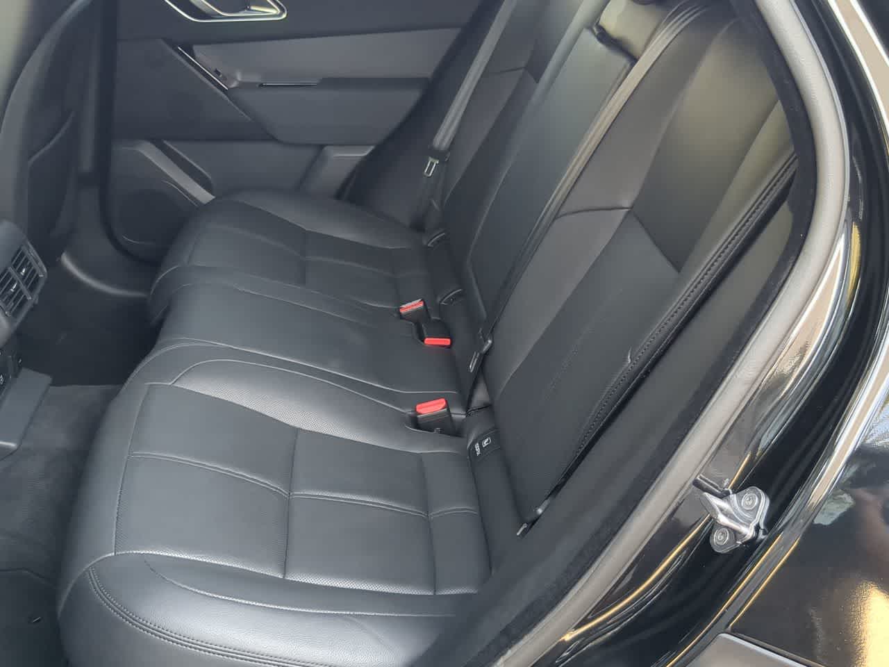 Thumbnail: 2025 Land Rover Range Rover Velar - 21