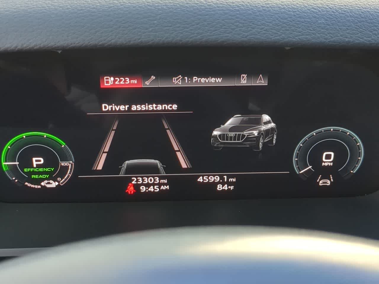 Thumbnail: 2023 Audi e-tron S - 34