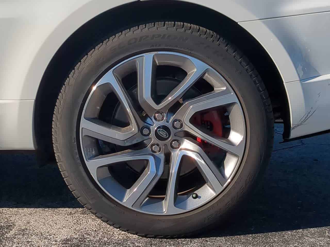 Thumbnail: 2022 Land Rover Range Rover Sport - 14