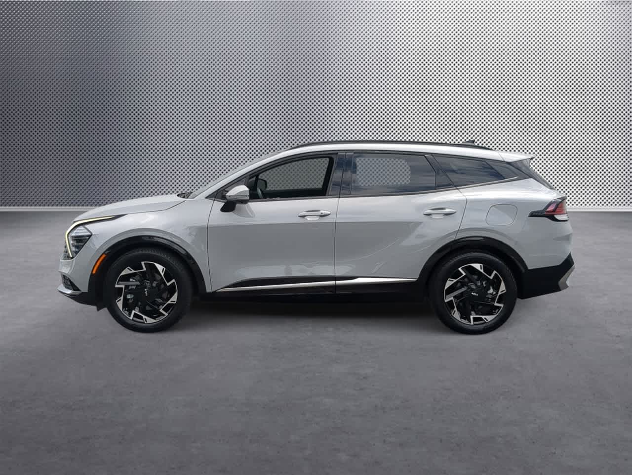 Thumbnail: 2023 Kia Sportage - 5
