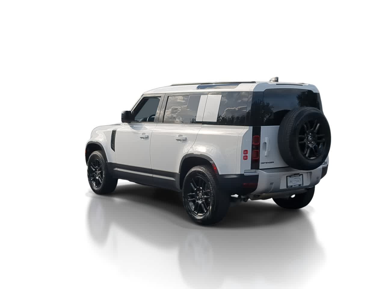 Thumbnail: 2025 Land Rover Defender - 6