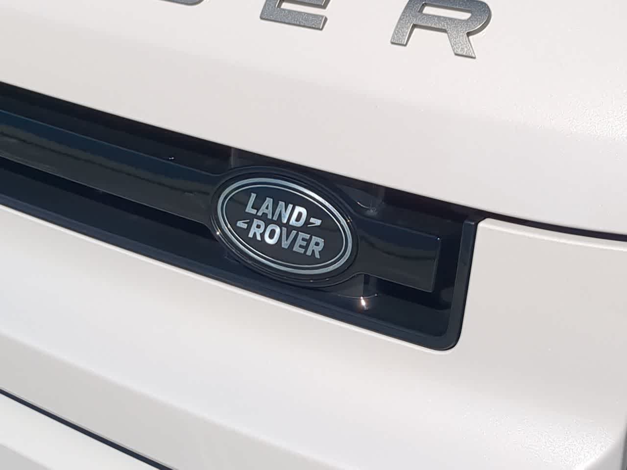 Thumbnail: 2026 Land Rover Defender - 12