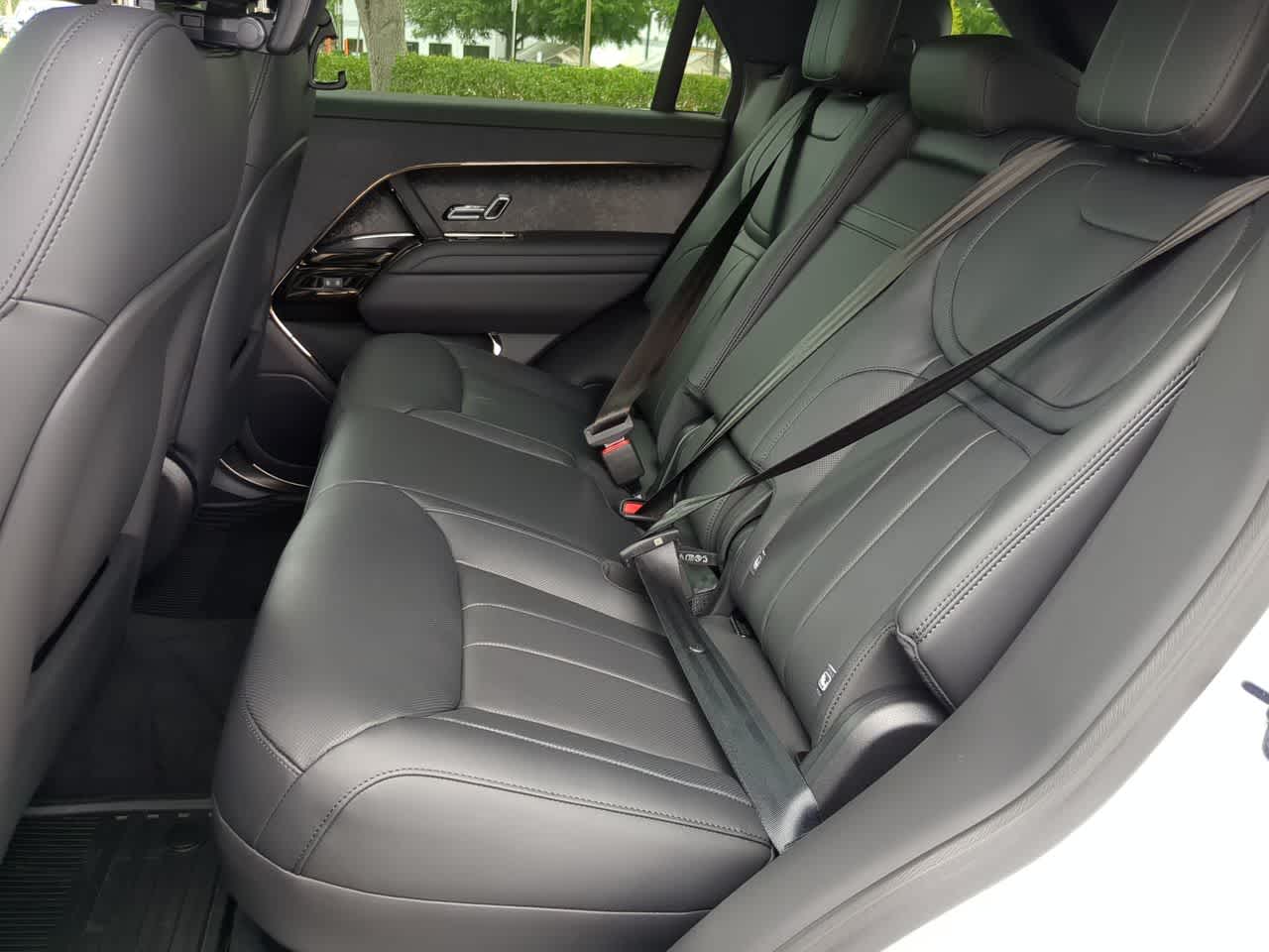 Thumbnail: 2025 Land Rover Range Rover Sport - 21