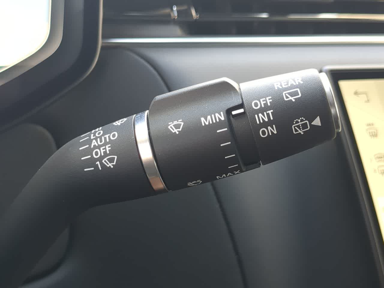 Thumbnail: 2025 Land Rover Range Rover Sport - 25