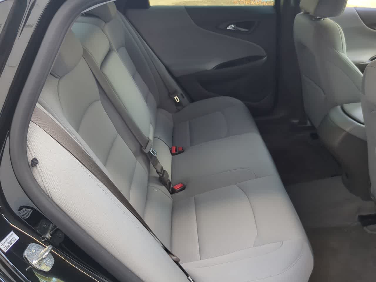 Thumbnail: 2018 Chevrolet Malibu - 19