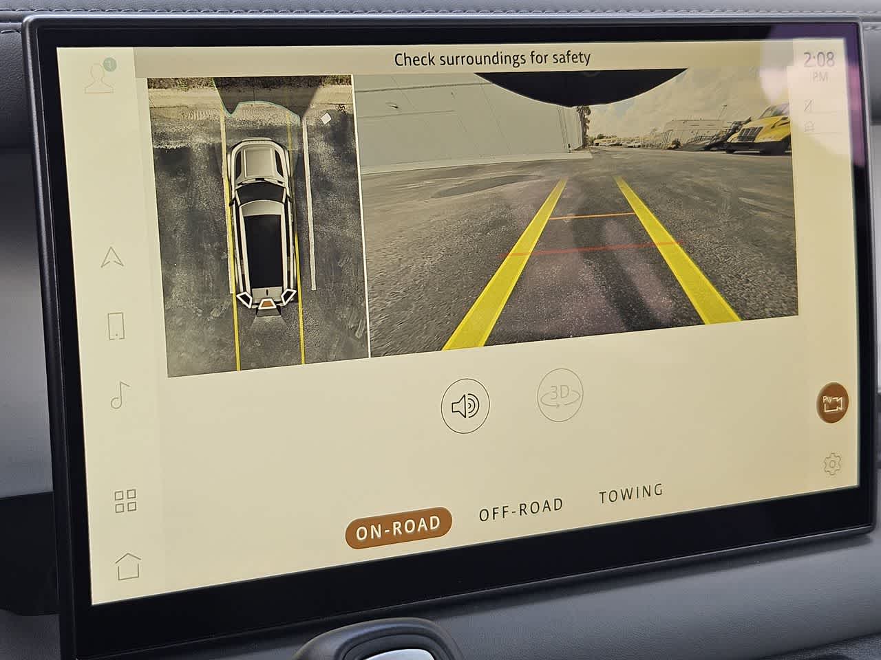 Thumbnail: 2023 Land Rover Defender - 32