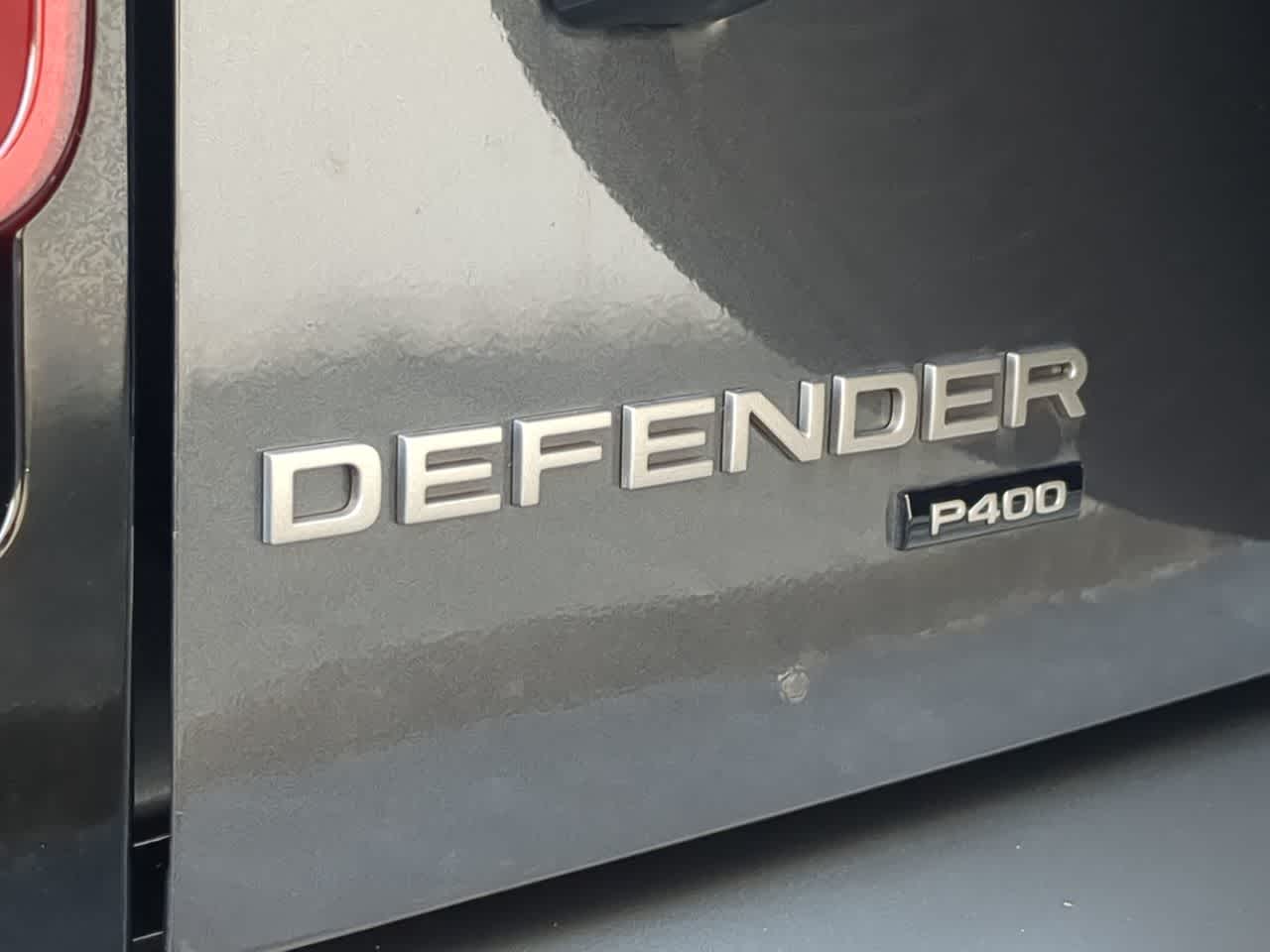 Thumbnail: 2022 Land Rover Defender - 13