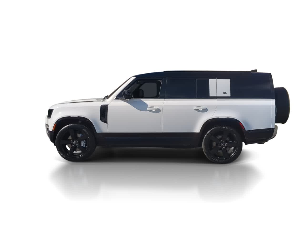 Thumbnail: 2023 Land Rover Defender - 4