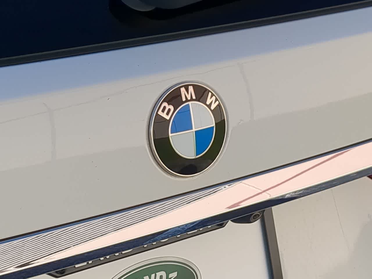 Thumbnail: 2020 BMW X7 - 12