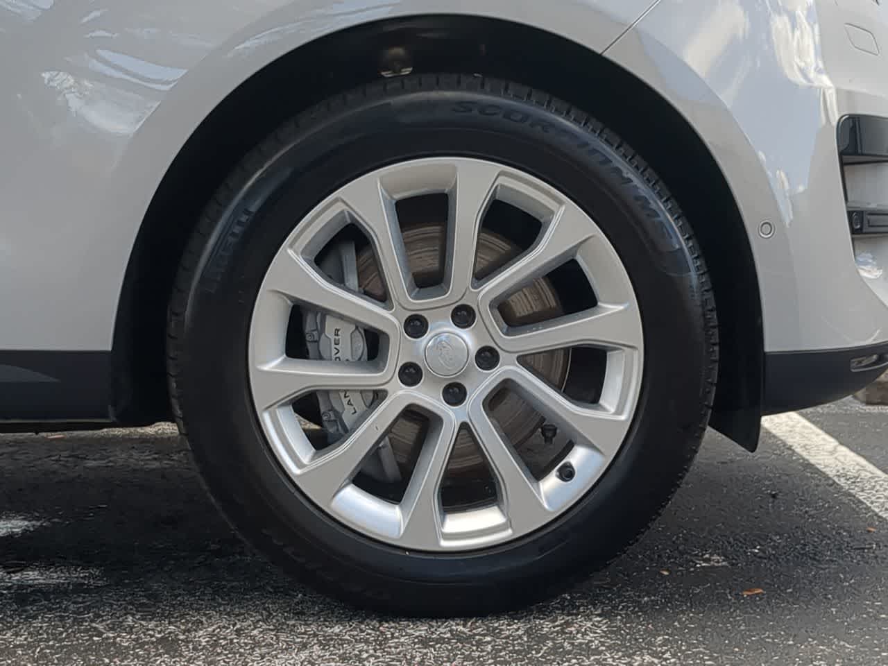 Thumbnail: 2025 Land Rover Range Rover Sport - 14