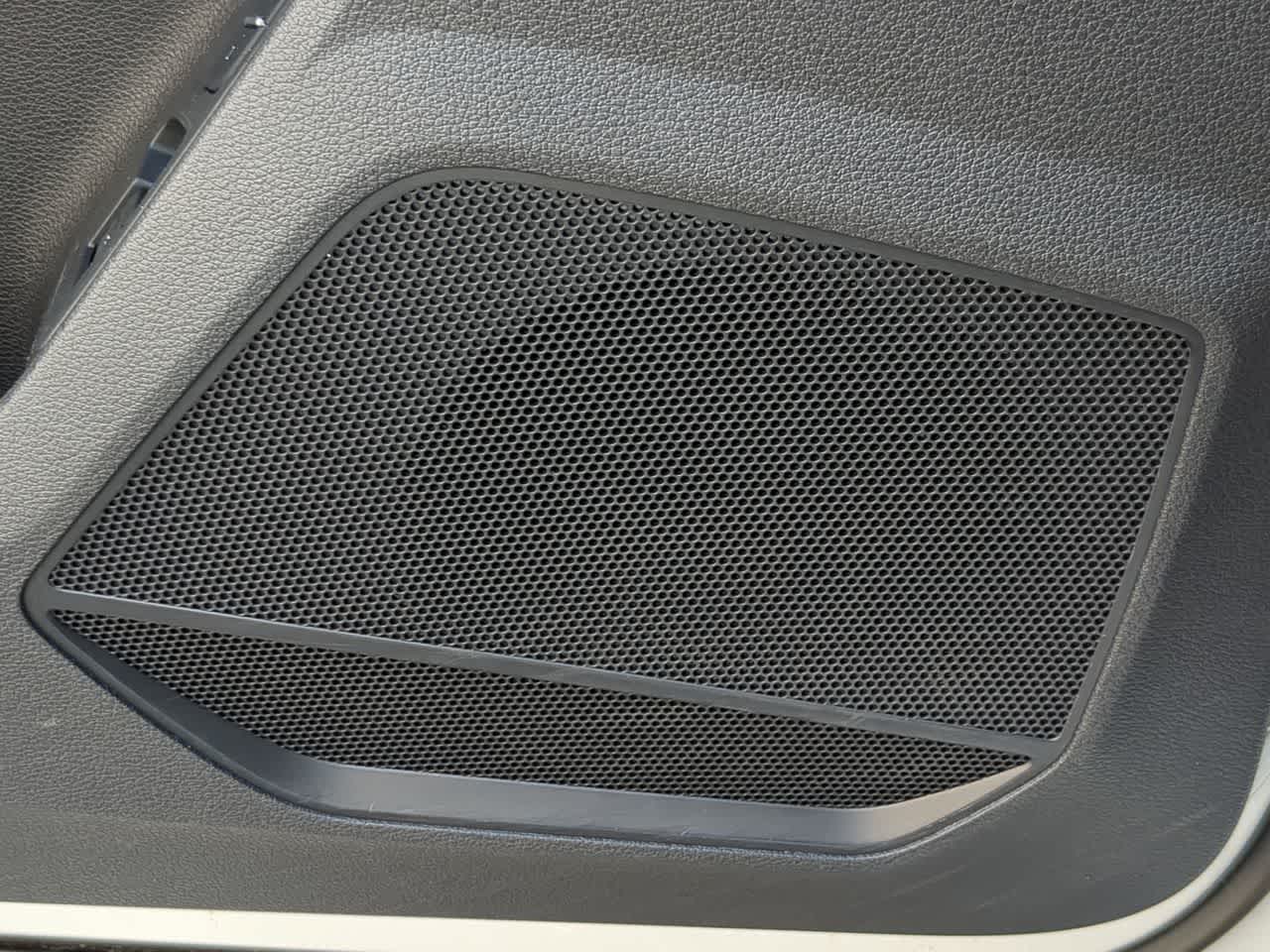 Thumbnail: 2022 Audi Q3 - 30