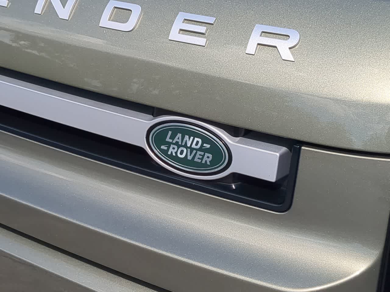 Thumbnail: 2023 Land Rover Defender - 12