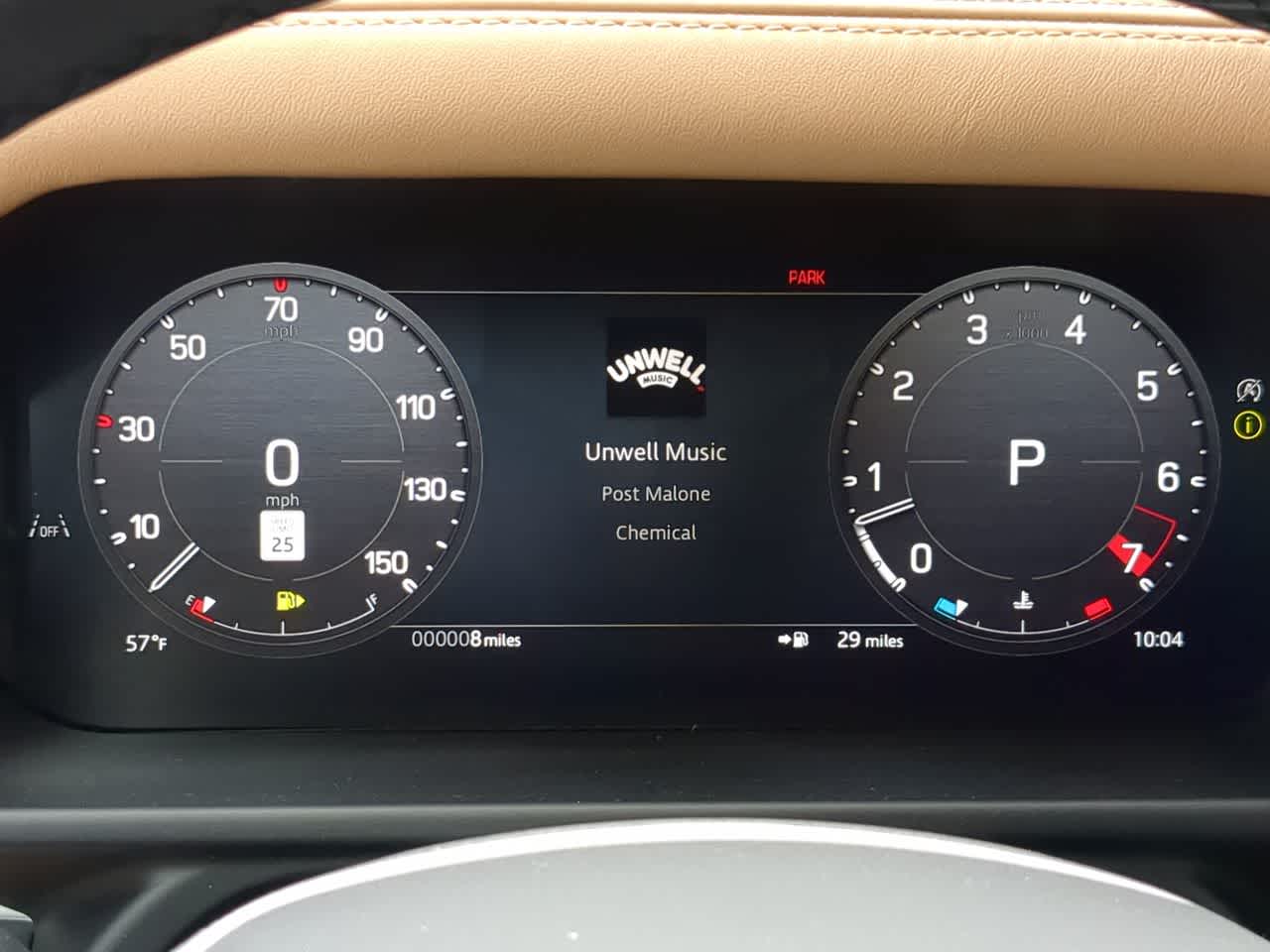 2025 Land Rover Defender 110 36