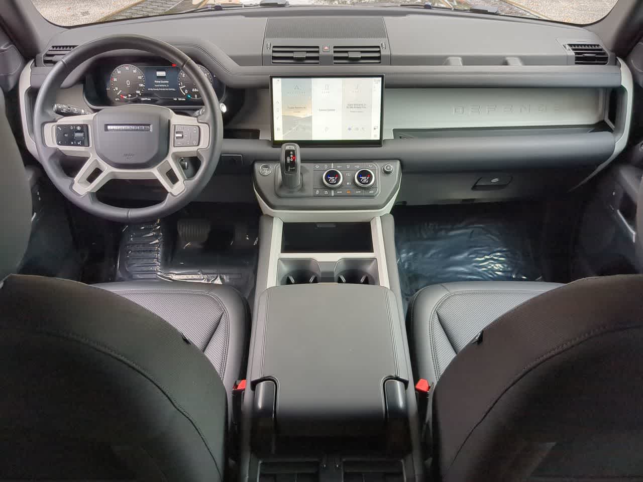 Thumbnail: 2025 Land Rover Defender - 14