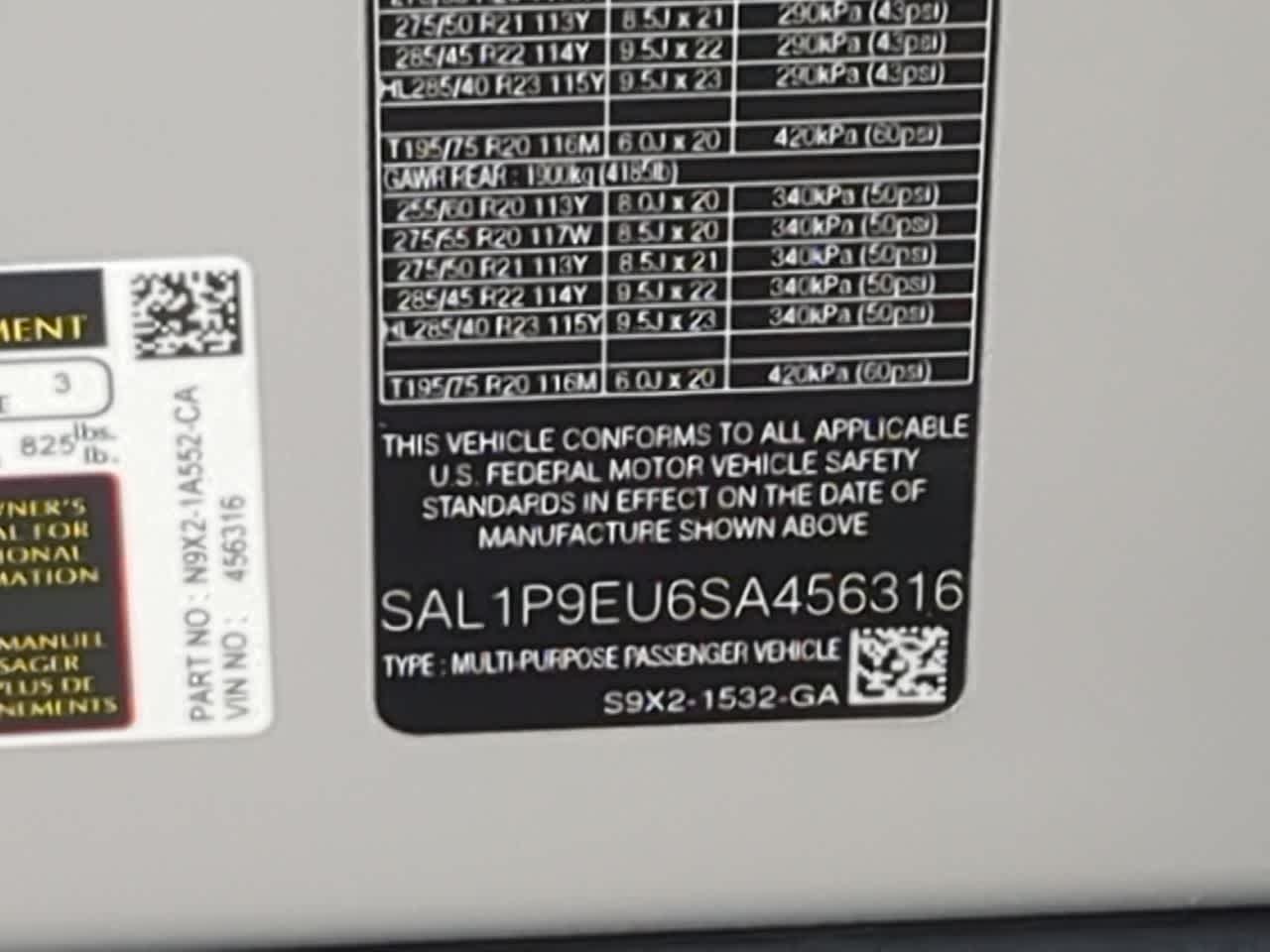 Thumbnail: 2025 Land Rover Range Rover Sport - 38