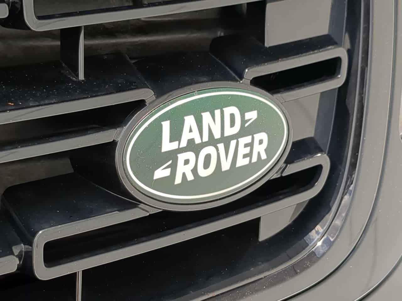 Thumbnail: 2025 Land Rover Range Rover Evoque - 11