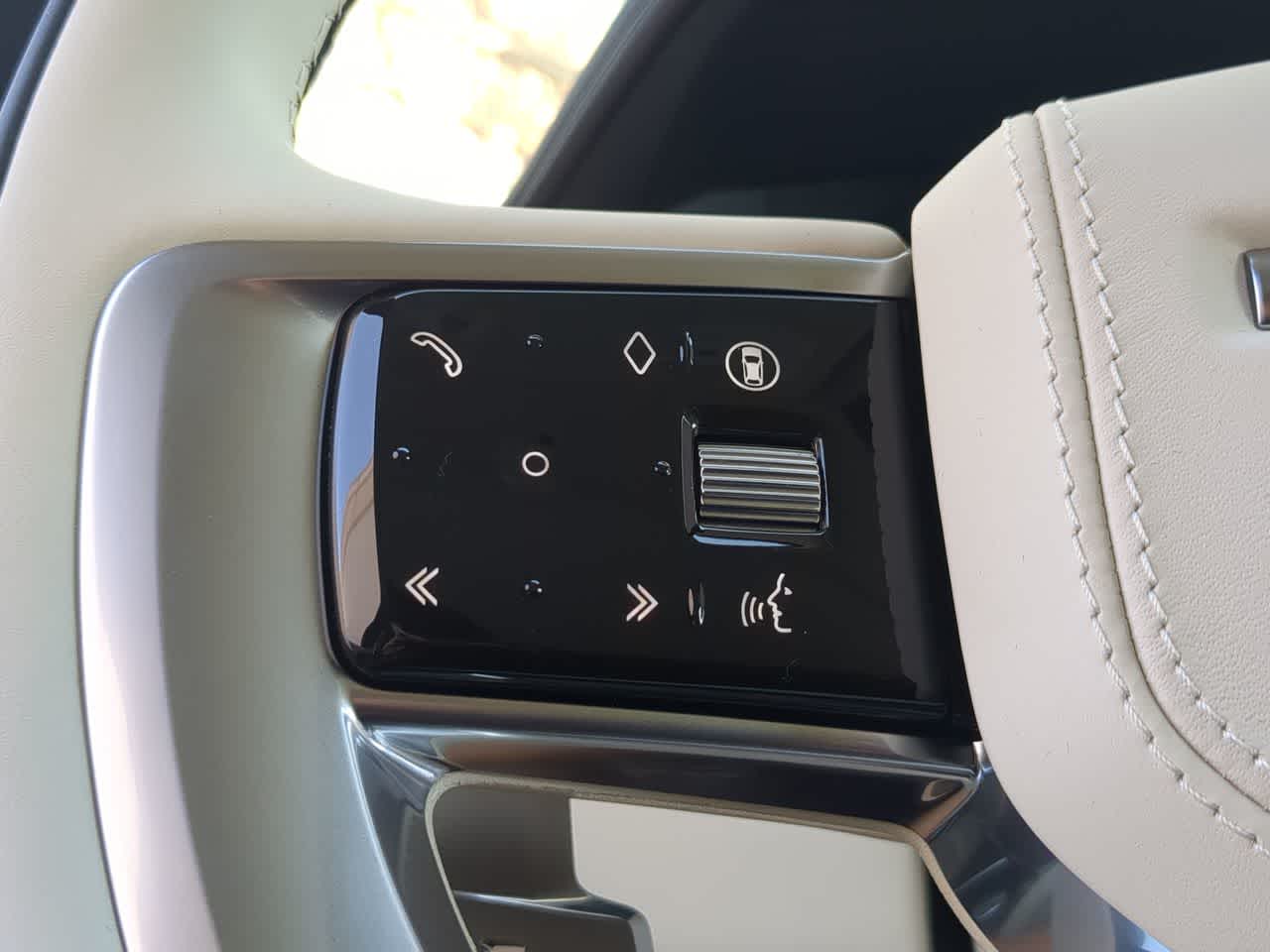 Thumbnail: 2026 Land Rover Range Rover - 26