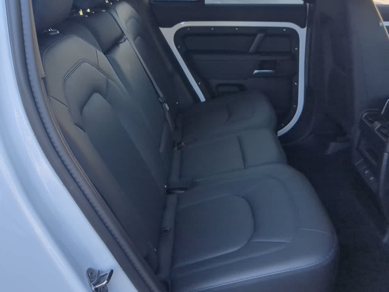 Thumbnail: 2025 Land Rover Defender - 21