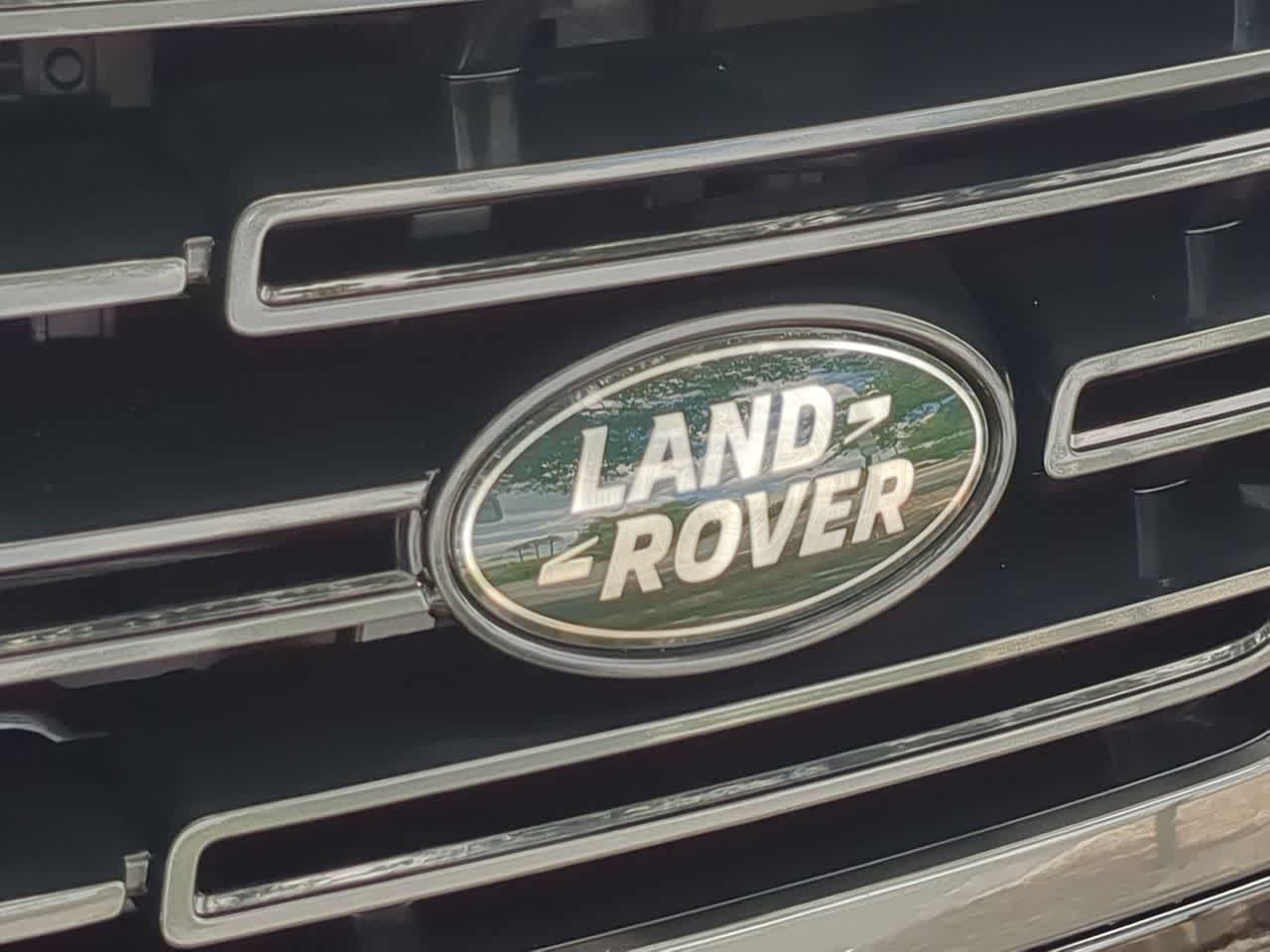 Thumbnail: 2026 Land Rover Range Rover - 12