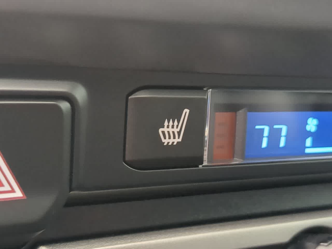 Thumbnail: 2022 Toyota Tacoma - 39