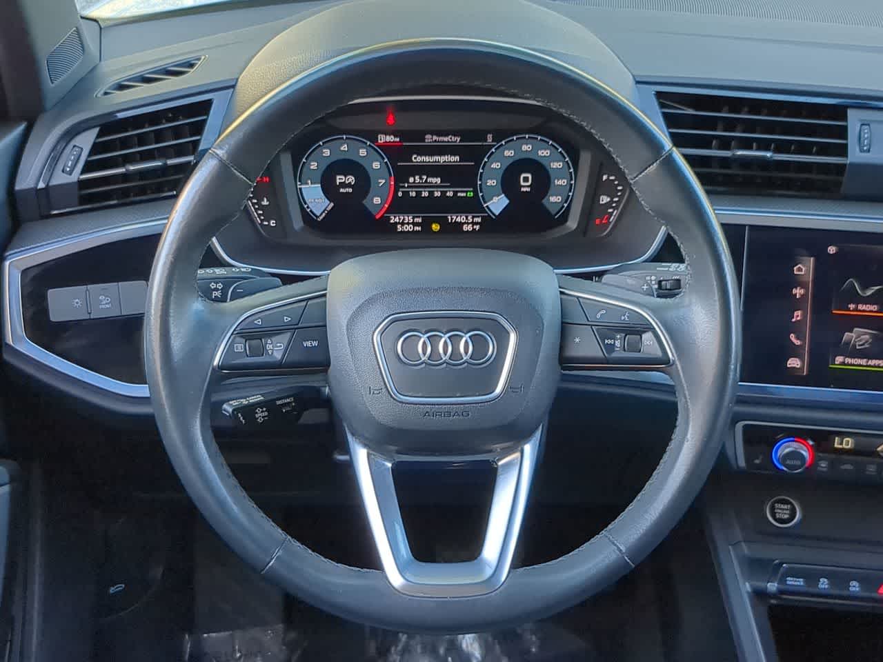 Thumbnail: 2022 Audi Q3 - 23